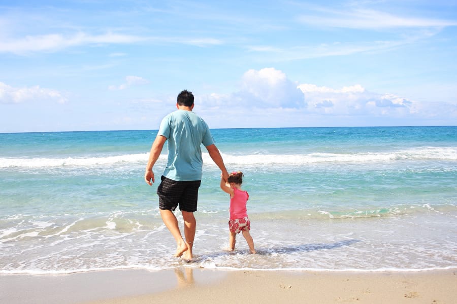 vacaciones verano hijos padres divorciados2